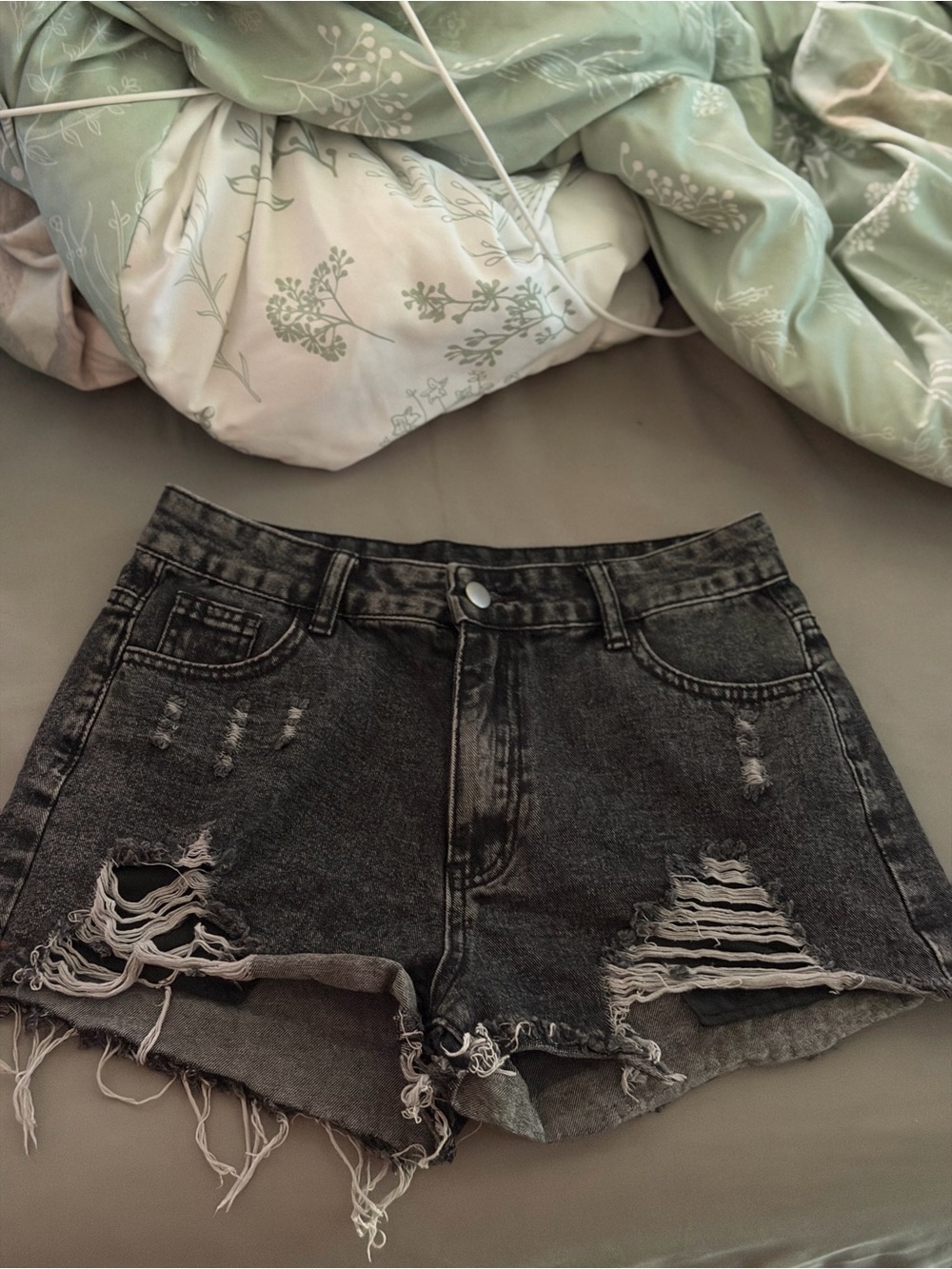 SHEIN Black Distressed High-Rise Denim Shorts
